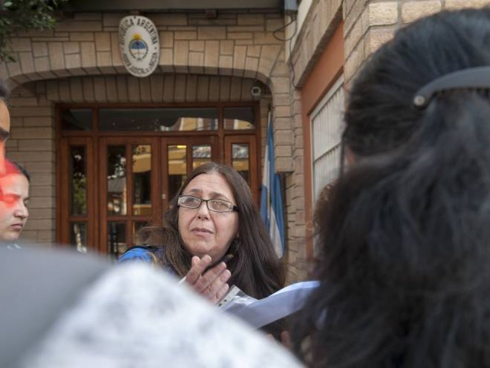 La abogada Schifrin denuncia que intentaron robarle informaci�n y fue golpeada