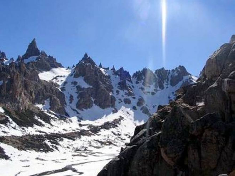 Rescataron a tres turistas extraviados en el camino al refugio Frey