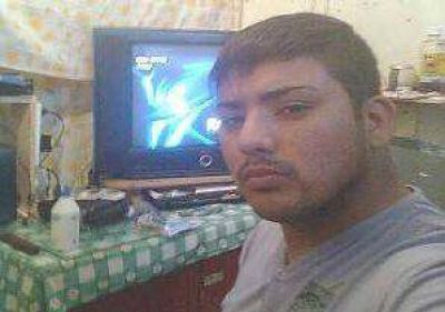 �Chucky� Far�as aguarda desde Facebook su salida de la Unidad Penitenciaria N� 13