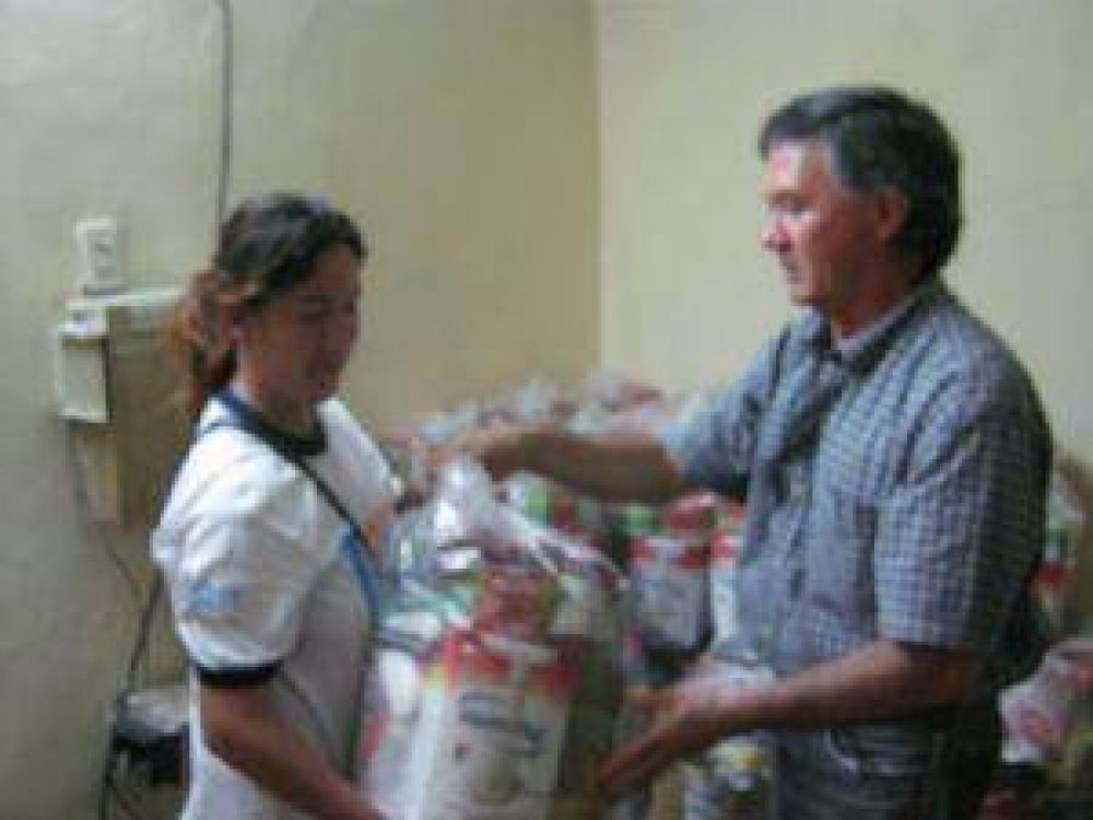 Comienza la entrega de m�dulos alimentarios en el interior