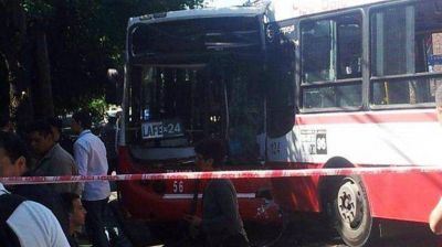 Chocaron dos colectivos de la l�nea 96 en Ramos Mej�a: hay 35 heridos