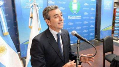 Randazzo descart� que Alperovich apoye a Scioli