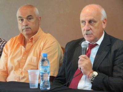 Feito anunci� un plan de viviendas para 30 de Agosto