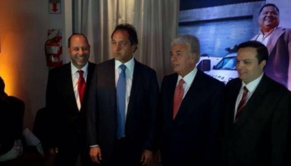 Lejos de Massa, De la Sota ser� candidato por un frente anti-K