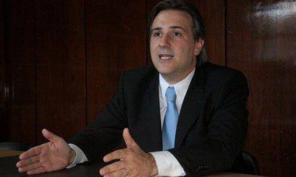 Llaryora se ir�a del Gabinete y quiere Paso en C�rdoba
