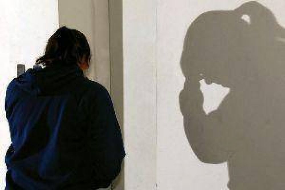 Piden la detenci�n de un radi�logo acusado de abusar de su hija