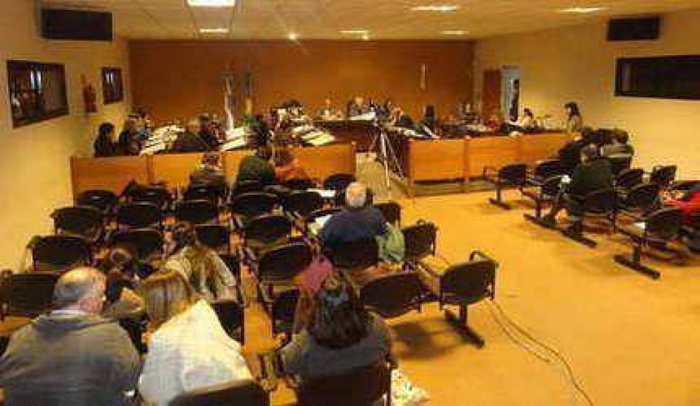 El Concejo aprob� un pedido de informes por las moscas en Los Pinos