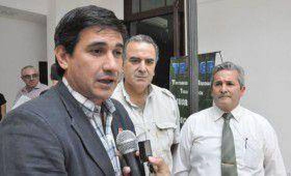 Capacitaron al personal de la comuna sobre el tratamiento de residuos tecnol�gicos