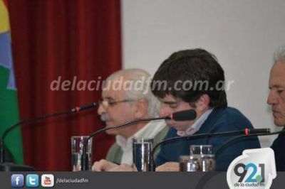 Esta ma�ana se re�nen los concejales con el Secretario de Obras P�blicas