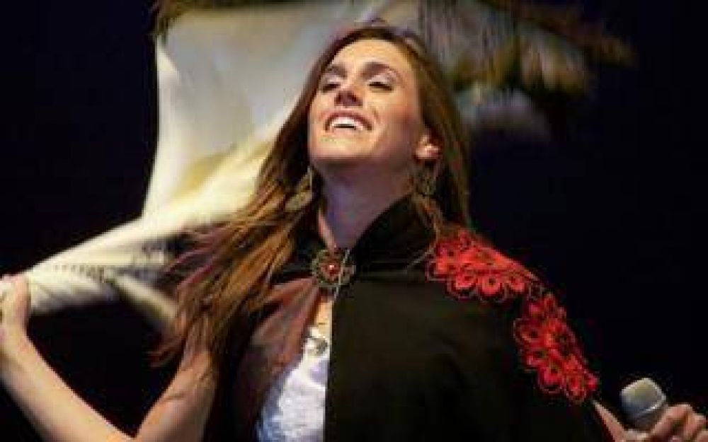 Guamin�: Recital de Soledad Pastorutti en Cochic�