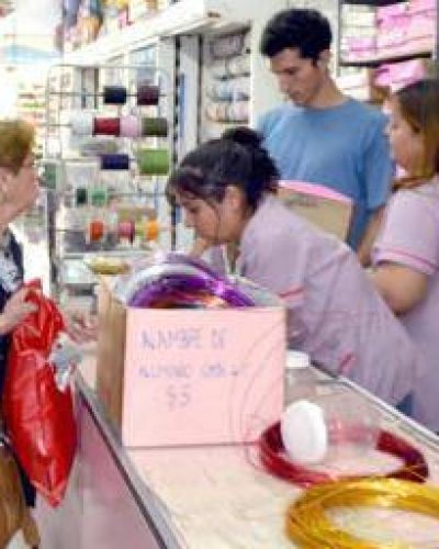 Confirman que empleados del comercio recibir�n bono de $1.200