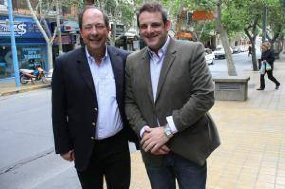 La UCR local, dividida por convite de Mauricio Macri