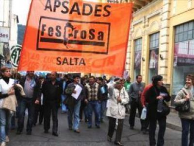 Hospital de Or�n: M�dicos firmaron acuerdo salarial id�ntico a la docencia
