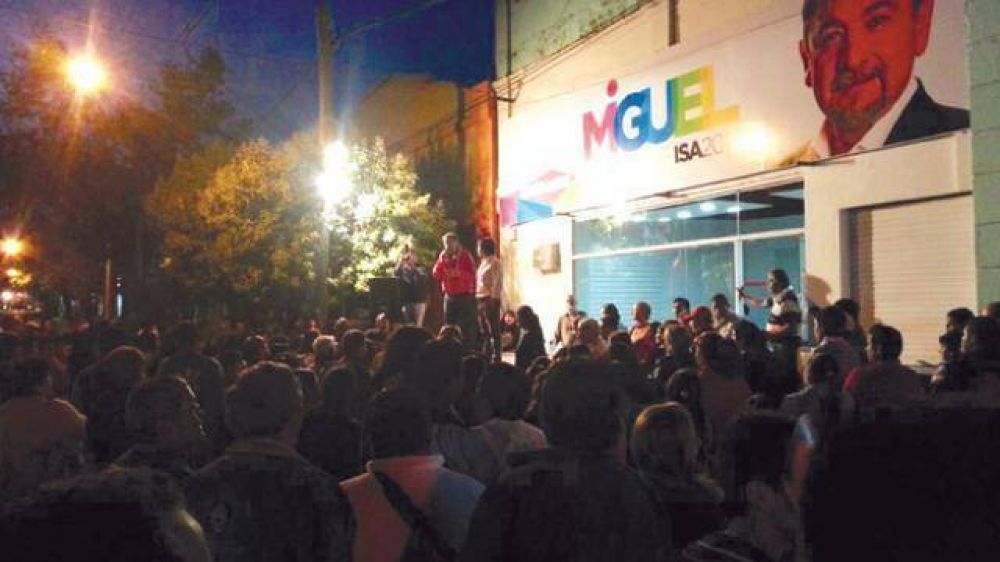 Isa present� en Met�n su plan de gobierno para la provincia