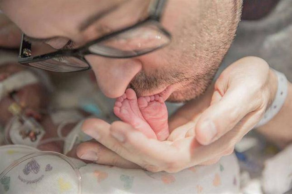 La desgarradora despedida de Chris Picco a su beb� con la canci�n 