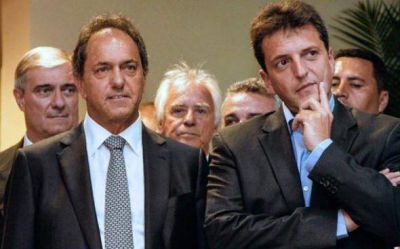 Ante la paridad de la elecci�n, Z�ccaro quiere un acuerdo entre Scioli y Massa