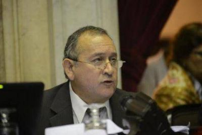 Metaza: �En cada regi�n donde haya un petrolero, habr� una reparaci�n hist�rica�