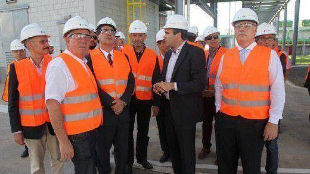 Accastello y Capitanich recorrieron planta de bioetanol en Villa Mar�a