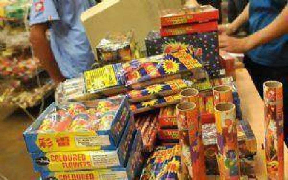 Carlos Paz prohibi� el uso y la venta de pirotecnia
