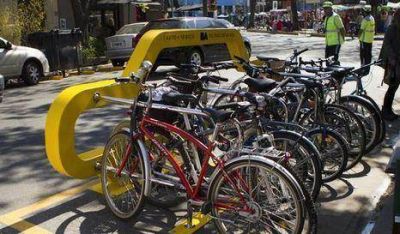 La Ciudad tendr� estacionamientos gratuitos para bicicletas