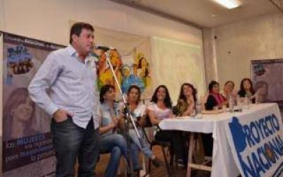 Mariotto habl� del Papa, la independencia econ�mica y las pol�ticas de 