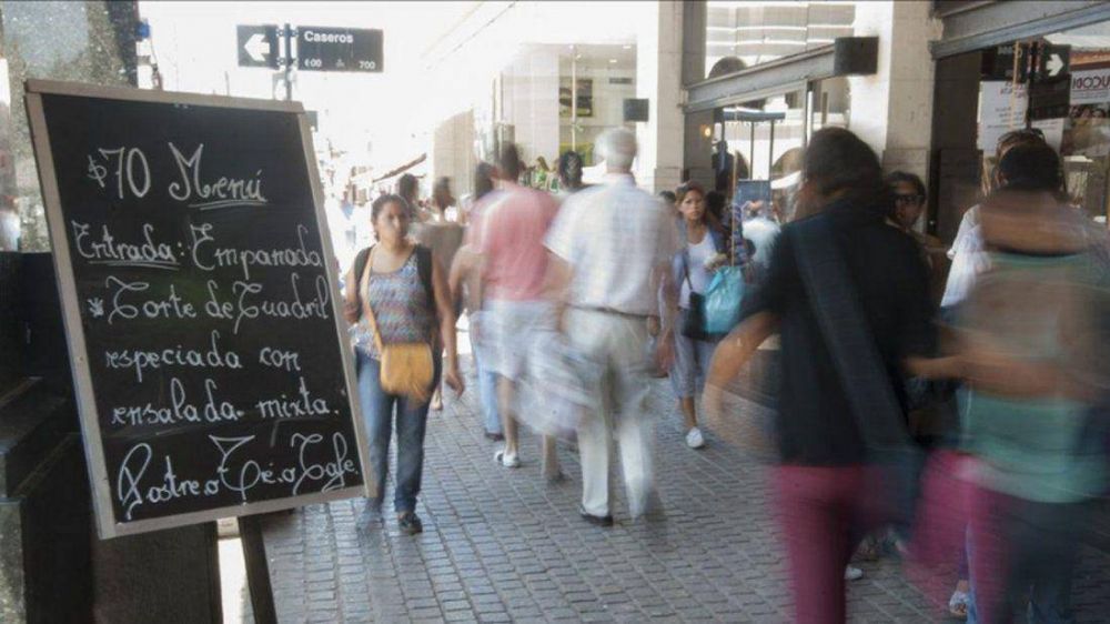 Restaurantes salte�os se las ingenian para atraer clientes