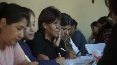 Emprendedoras buscan una salida con peque�os proyectos