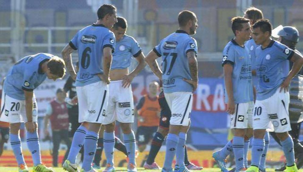 Belgrano cay� por goleada ante San Lorenzo