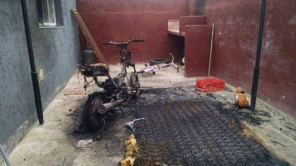 Detuvieron al hombre que prendi� fuego la casa de su hija y ex pareja