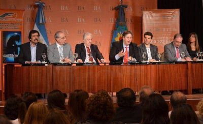 Buscan prevenir adicciones en el �mbito laboral