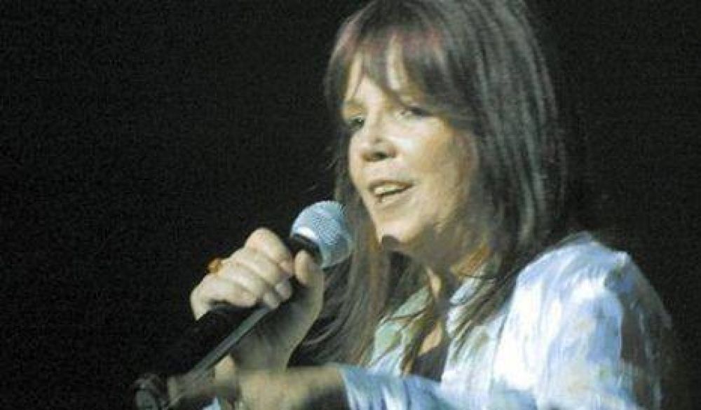 Marilina Ross vuelve a los escenarios