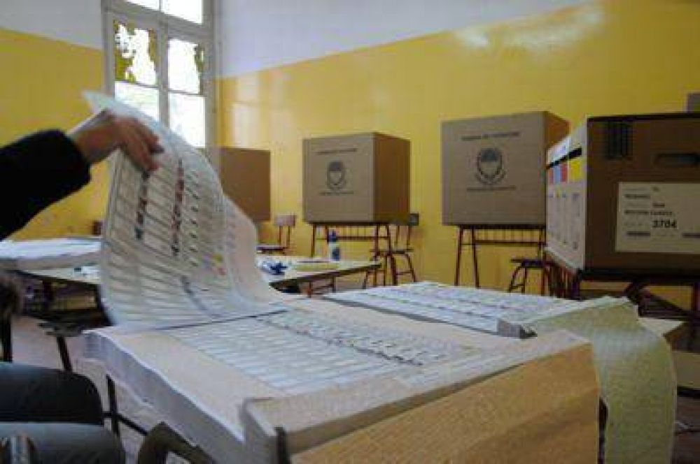 El cronograma electoral en Santa Fe, entre rumores y probables fechas