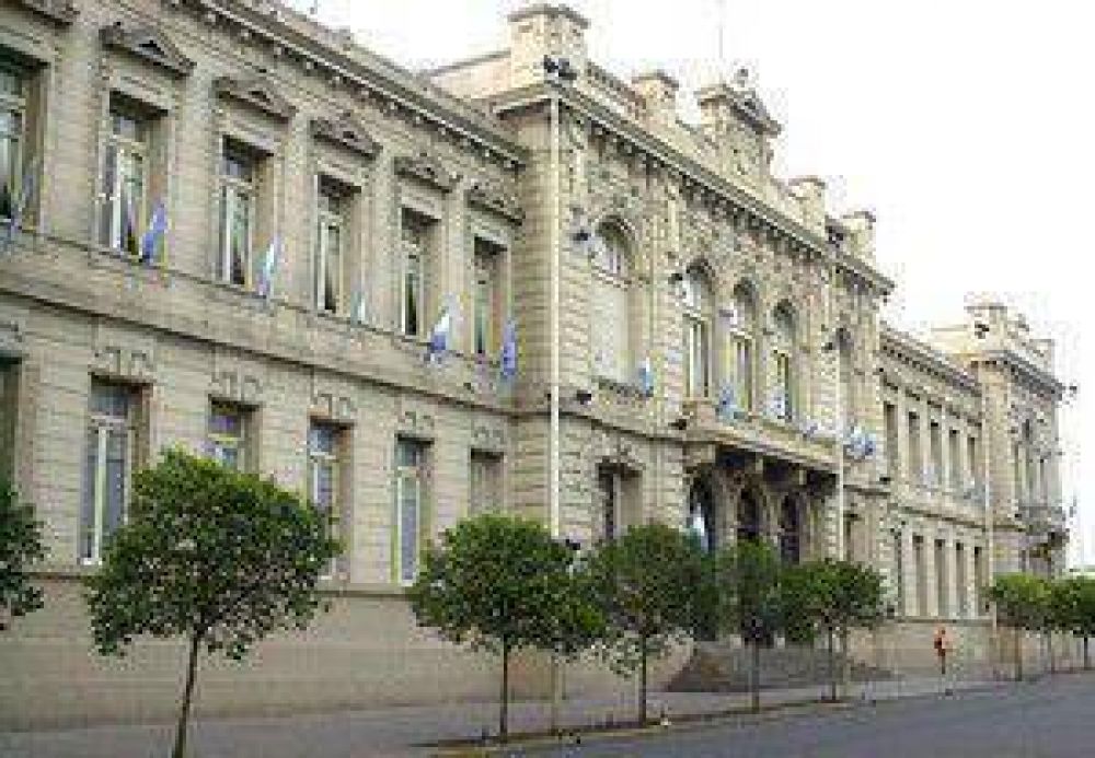 El Superior Tribunal sigue pasando feriados que caen en d�as inh�biles al lunes