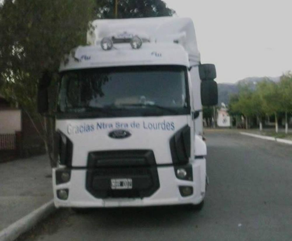 Detienen a un camionero en Chumbicha que realizaba maniobras peligrosas