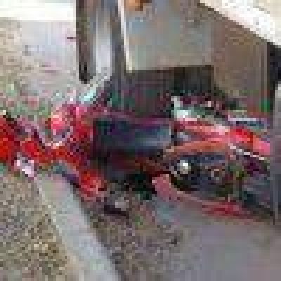 Tres Isletas: motociclita muri� al chocar con un cami�n