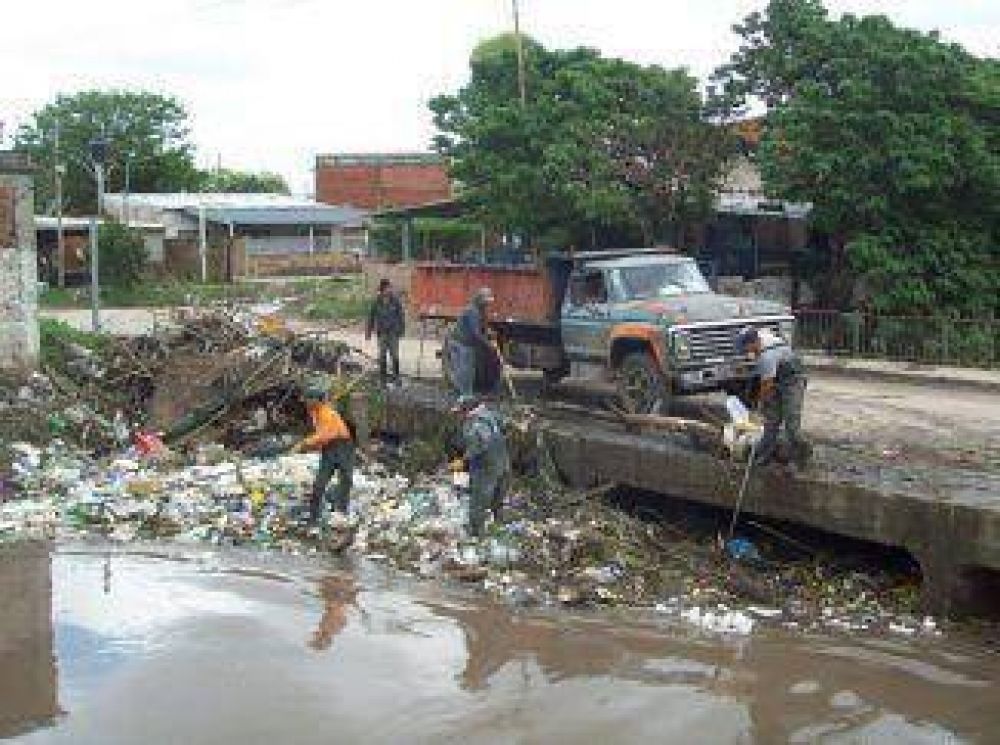 La limpieza en los arroyos permitir�a mejor escurrimiento tras inundaciones