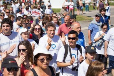El Intendente Pulti camin� por la diabetes