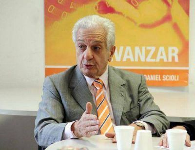 Cuartango: estaremos convocando anticipadamente la negociaci�n colectiva del a�o 2015