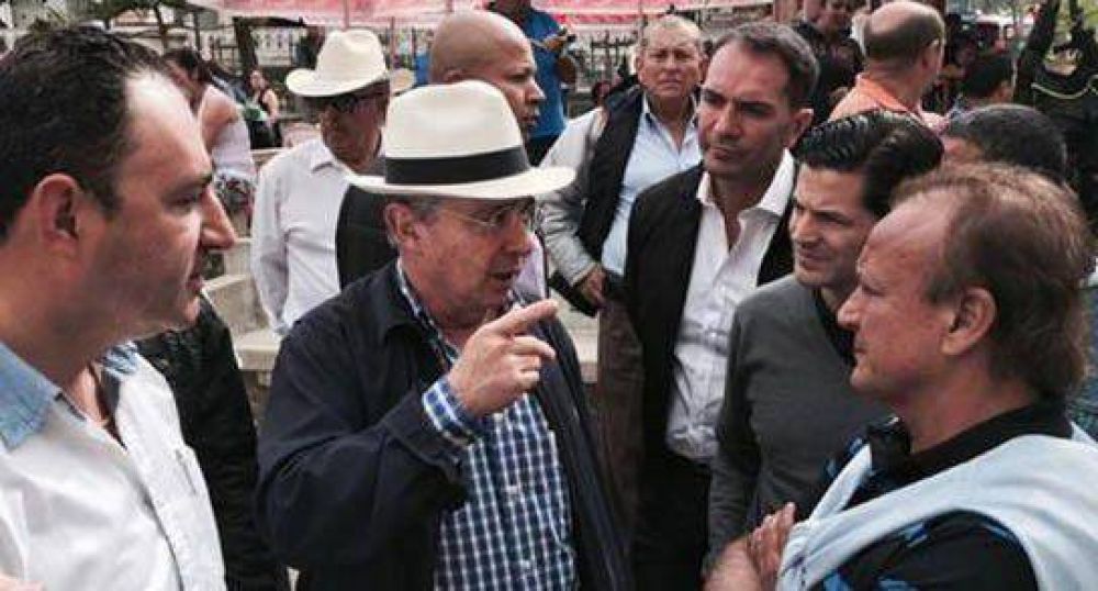 Miguel del Sel se reuni� con �lvaro Uribe