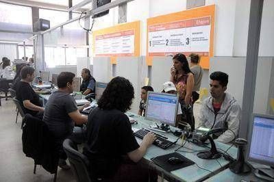 La extensi�n del plazo para renovar DNI trajo un poco de calma a las oficinas locales