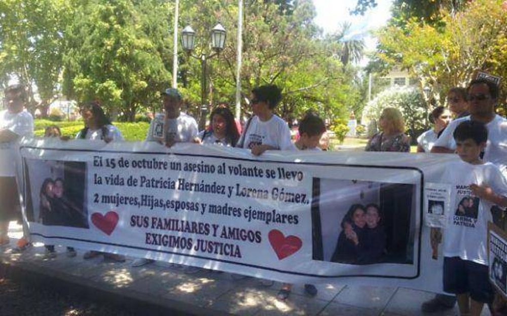 Temen que el acusado de atropellar y matar a dos amigas vuelva a manejar