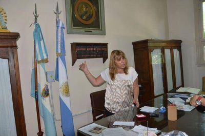Escape de gas en el Colegio Nacional: tuvieron que evacuar a todos los alumnos