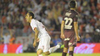 Independiente gole� a Lan�s y todav�a sue�a con el t�tulo