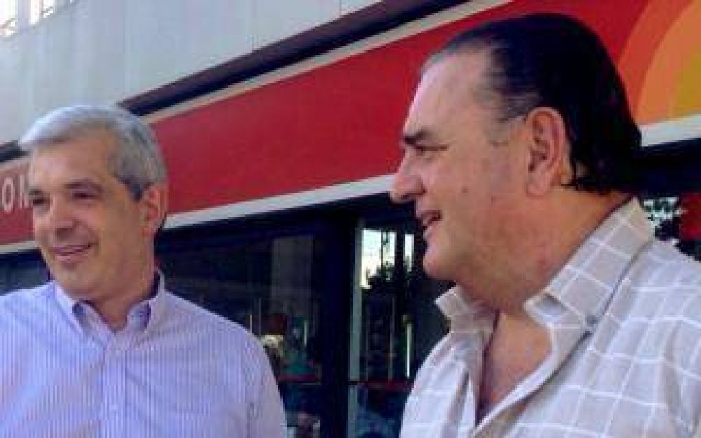 D�a del Militante Peronista en Baradero: Junto a Juli�n Dom�nguez, Carossi anunci� que ir� por la reelecci�n