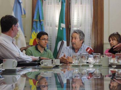 El diputado Jorge Rivas fue declarado Hu�sped de Honor por la Municipalidad