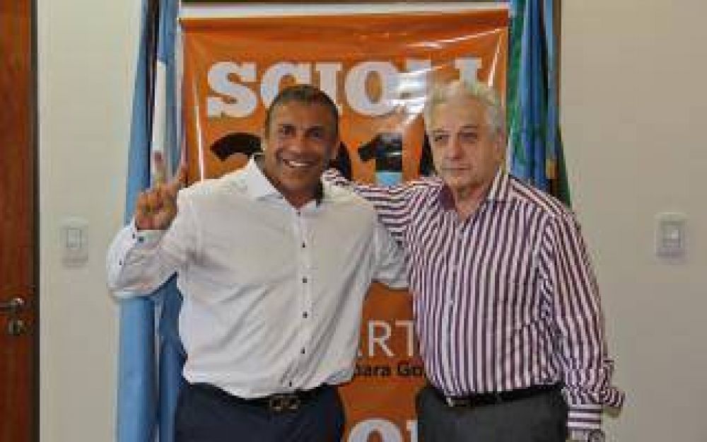 Cuartango y Acero Cali impulsan Scioli 2015