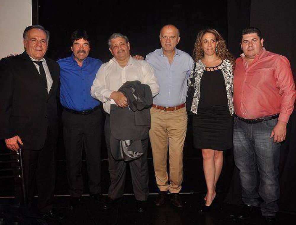 Grindetti: �Presentar� mis ideas para todos los vecinos de Lan�s�