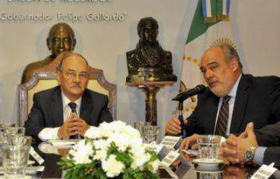 Bacileff y Colombi asisten a la Jefatura de Gabinete por el segundo puente