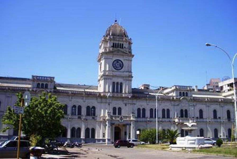 Docentes privados solicitaron una audiencia urgente al gobernador