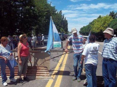 Mendoza: en un clima de tensi�n social, el Senado aprob� el proyecto minero Hierro Indio